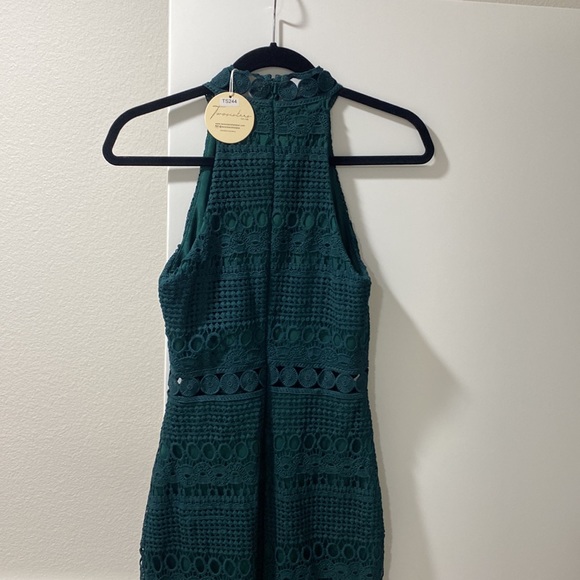 Emerald lace MIDI dress (Australian Label) - Picture 3 of 3